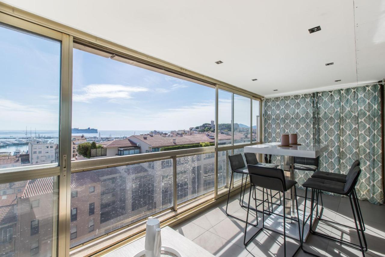 Lb Vacation Rentals I Admire Panoramic Ocean Views Through Walls Of Windows Cannes Exterior photo
